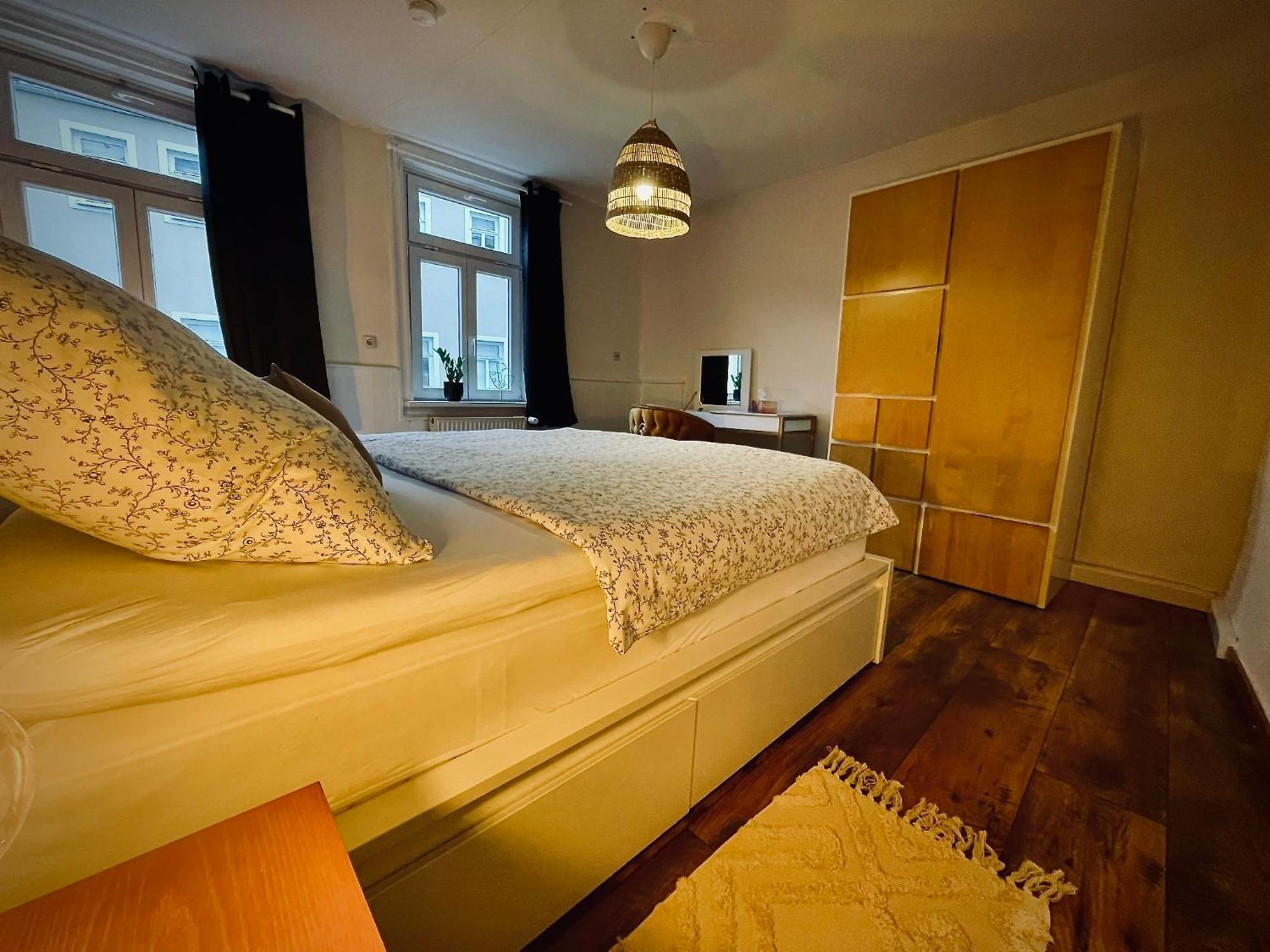 # One Apartment'S / Parkplatz / Schlossplatz Coburg Exteriör bild